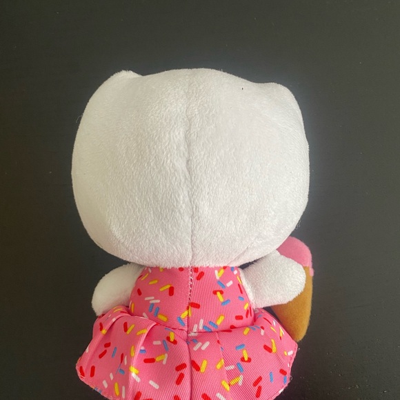 Cute - Picture 2 of 2